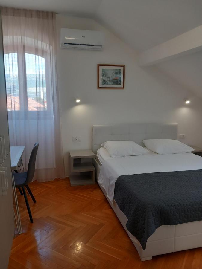 Marjan Apartment & Rooms Split Exterior photo