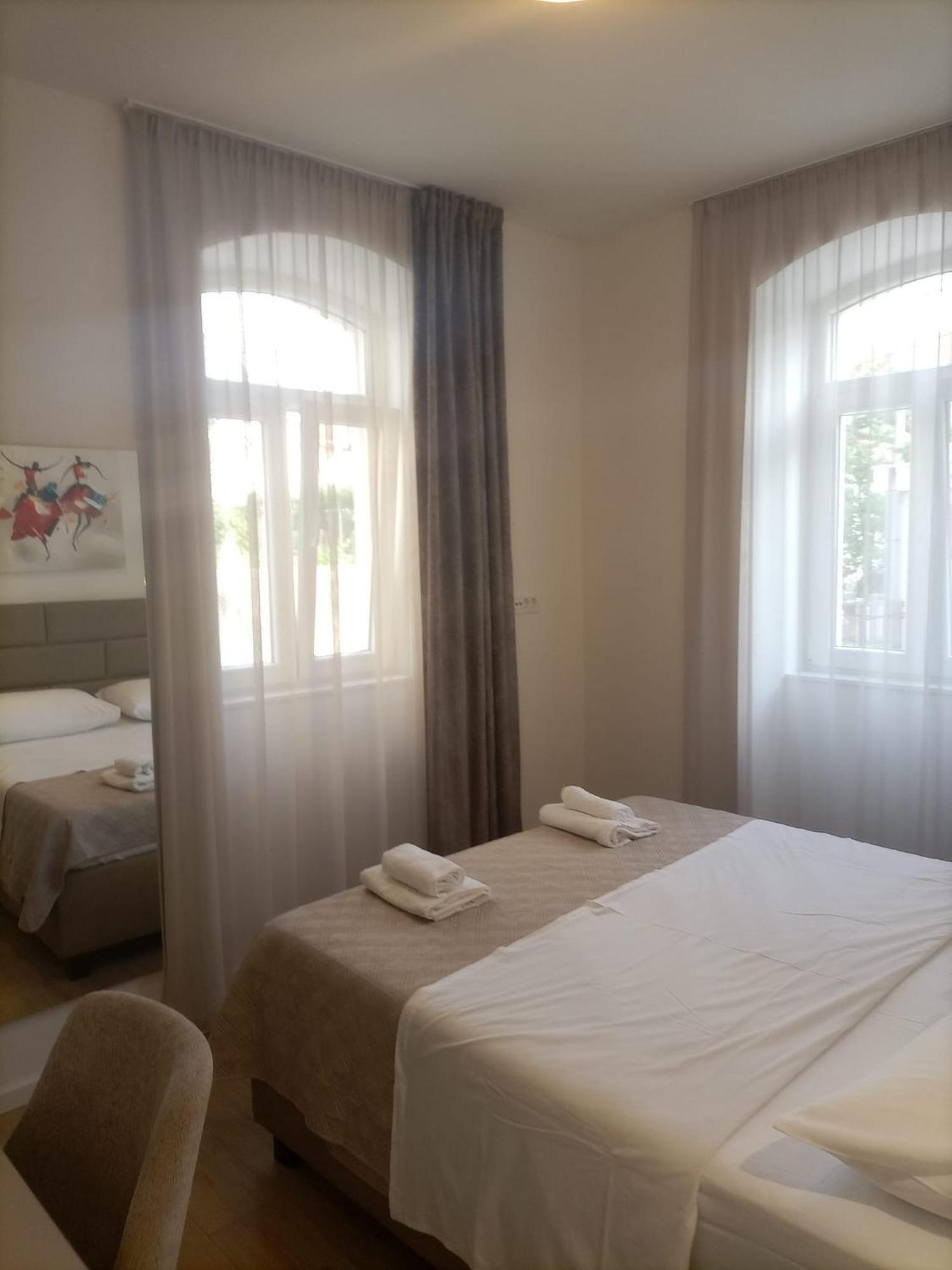 Marjan Apartment & Rooms Split Exterior photo